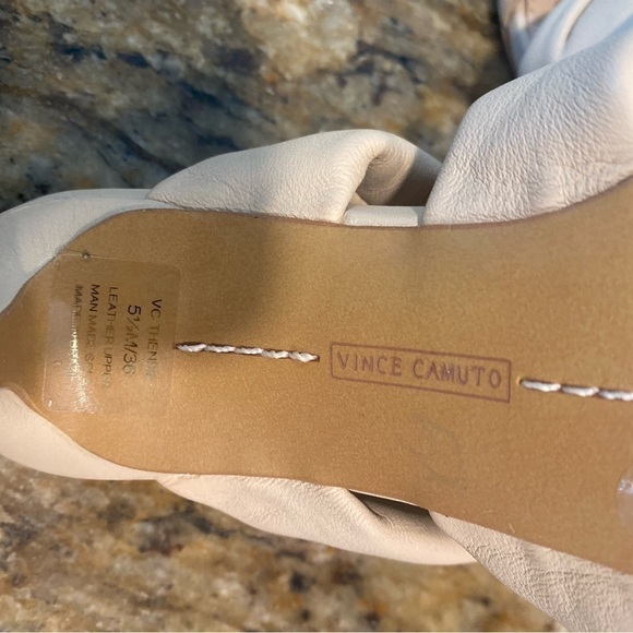 Vince camuto cream heels 5.5 - Picture 3 of 7